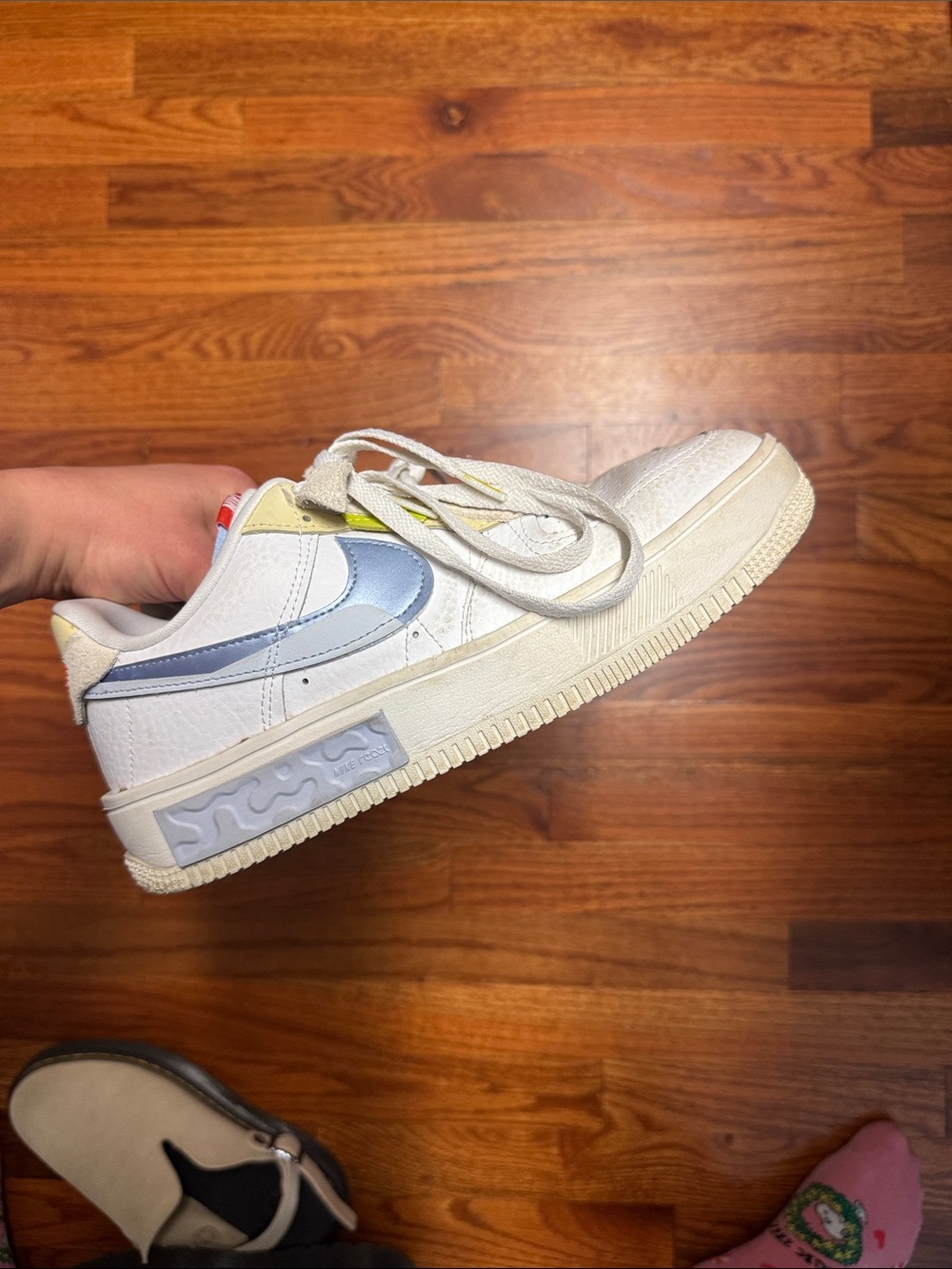 Nike Women's Low-Top Sneakers White with Light Blue Swoosh